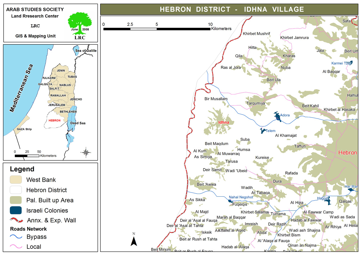 الاحتلال يهدم مسكنين وديوان عشيرة الجياوي في بلدة إذنا غرب الخليل | LRC