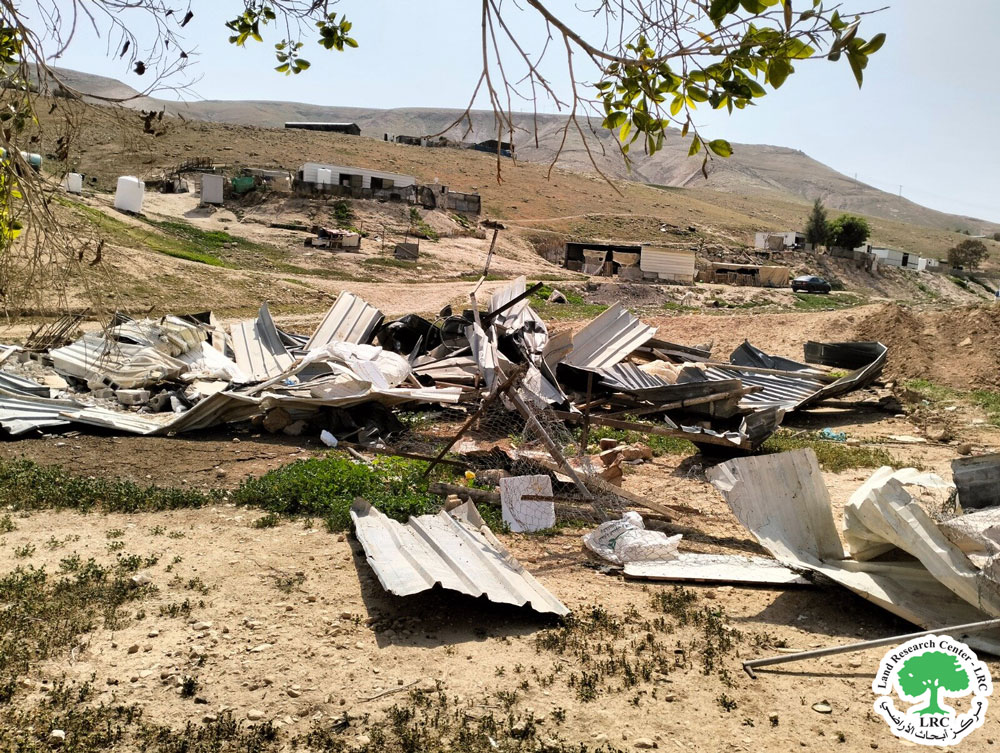 الاحتلال  الإسرائيلي  يهدم  منشآت زراعية  في  تجمع  " المليحات"  غرب أريحا | LRC