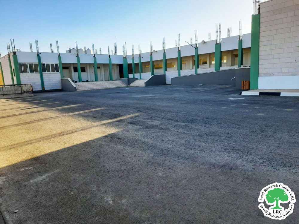 مؤسسة "ريغافيم" الاستيطانية تطالب بهدم مدرسة في قرية الزويدين شرق يطا بمحافظة الخليل | LRC