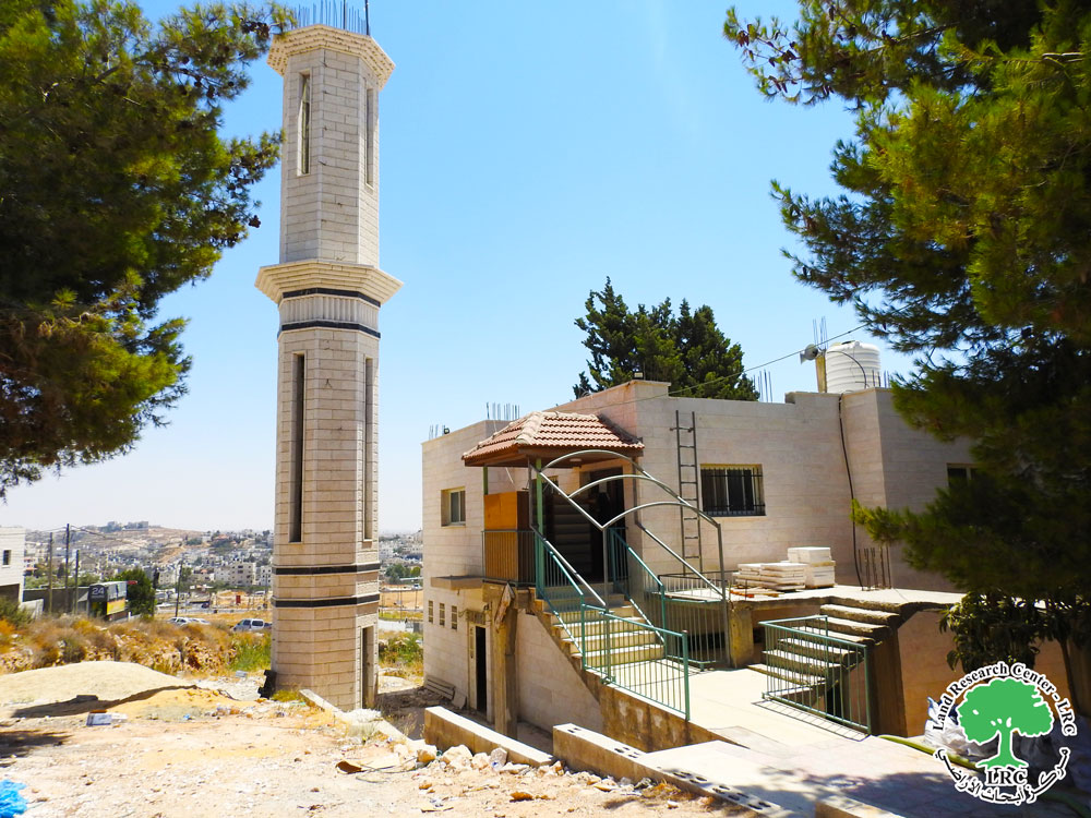 الإحتلال يهدم مأذنة مسجد الفاروق في مدينة دورا جنوب الخليل | LRC