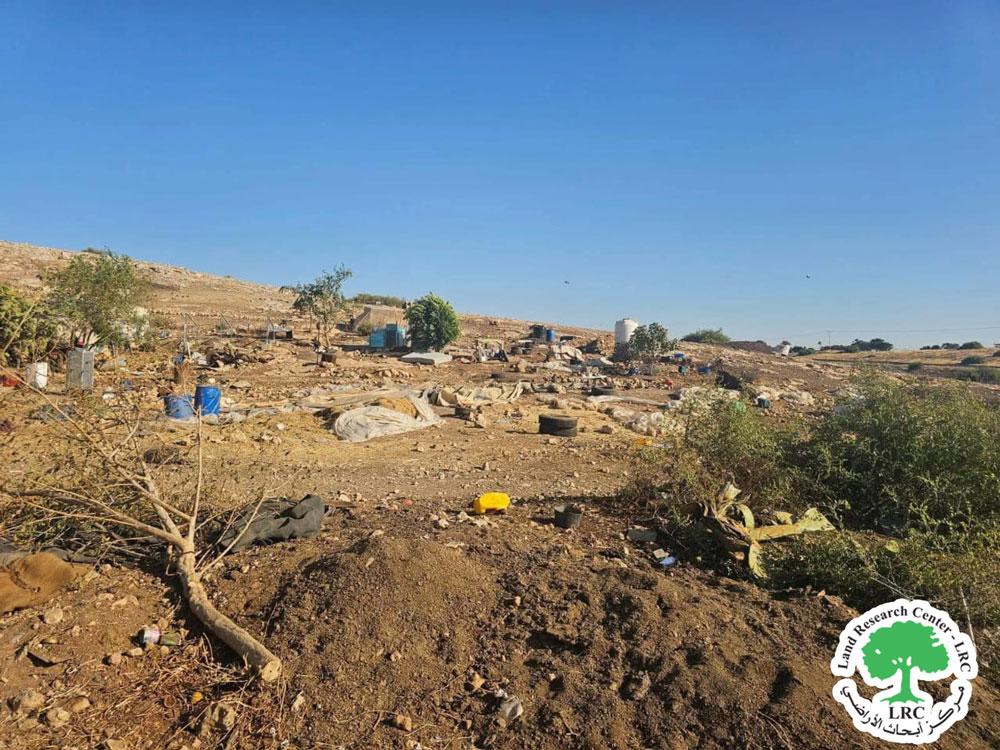 الاحتلال الإسرائيلي يجبر ست عائلات فلسطينية على الهجرة القسرية من خربة سمرا / محافظة طوباس | LRC