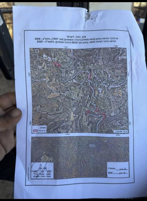 لدواعي أمنية جيش الاحتلال يشرع بتجريف أشجار زيتون ولوزيات في قرية برقة شمال مدينة نابلس | LRC